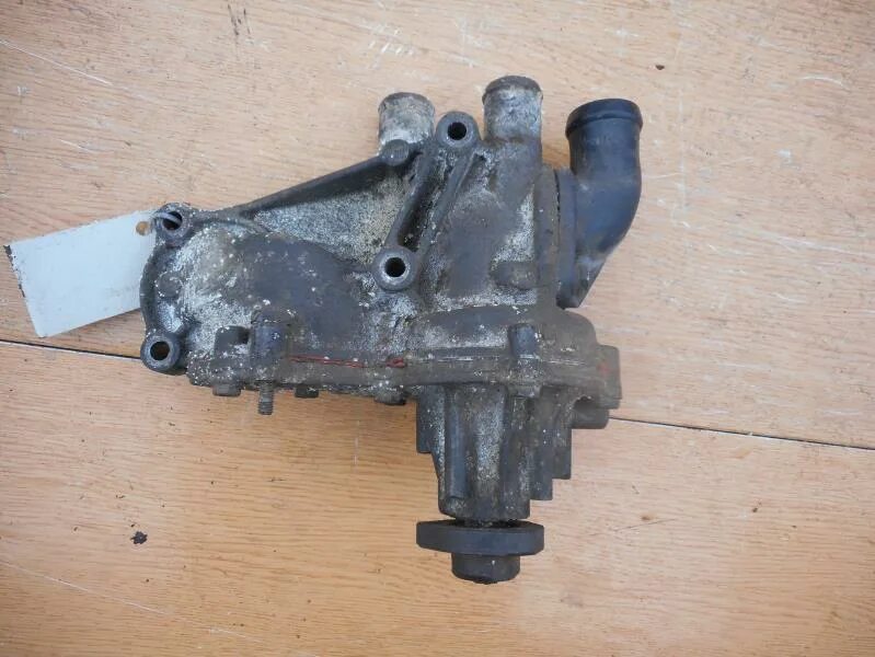 Помпа ауди 80 б3. Ауди 80 2. Помпа ауди 80 б3 1. Помпа ауди 80 б3 артикул. Помпа ауди 80.