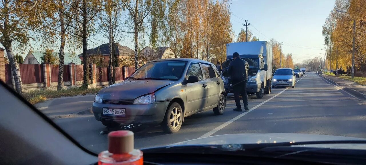 Происшествия брянская область за последние сутки. ЧП И ДТП Брянск и Брянская область свежие. Авария в Брянске из 4 авто. Сахарова машина. Новости Брянска сегодня последние свежие события происшествия.