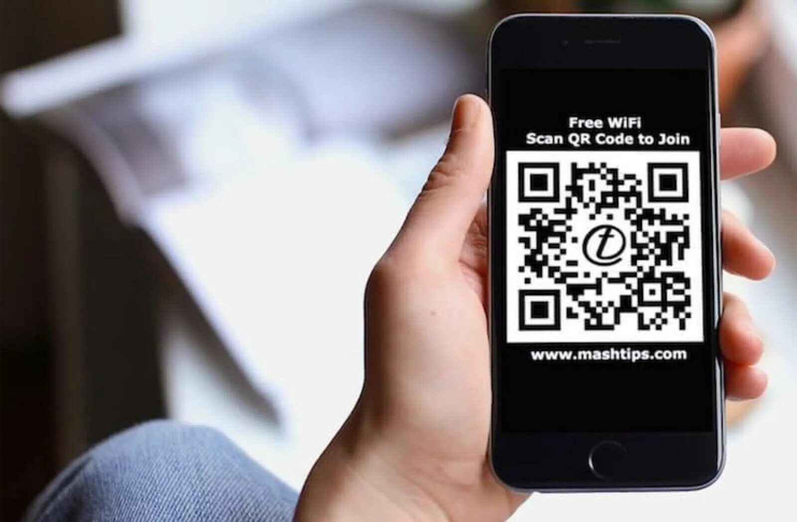 QR код. Смартфон QR код. Сканирование QR кода. Сканер QR кода на телефоне.