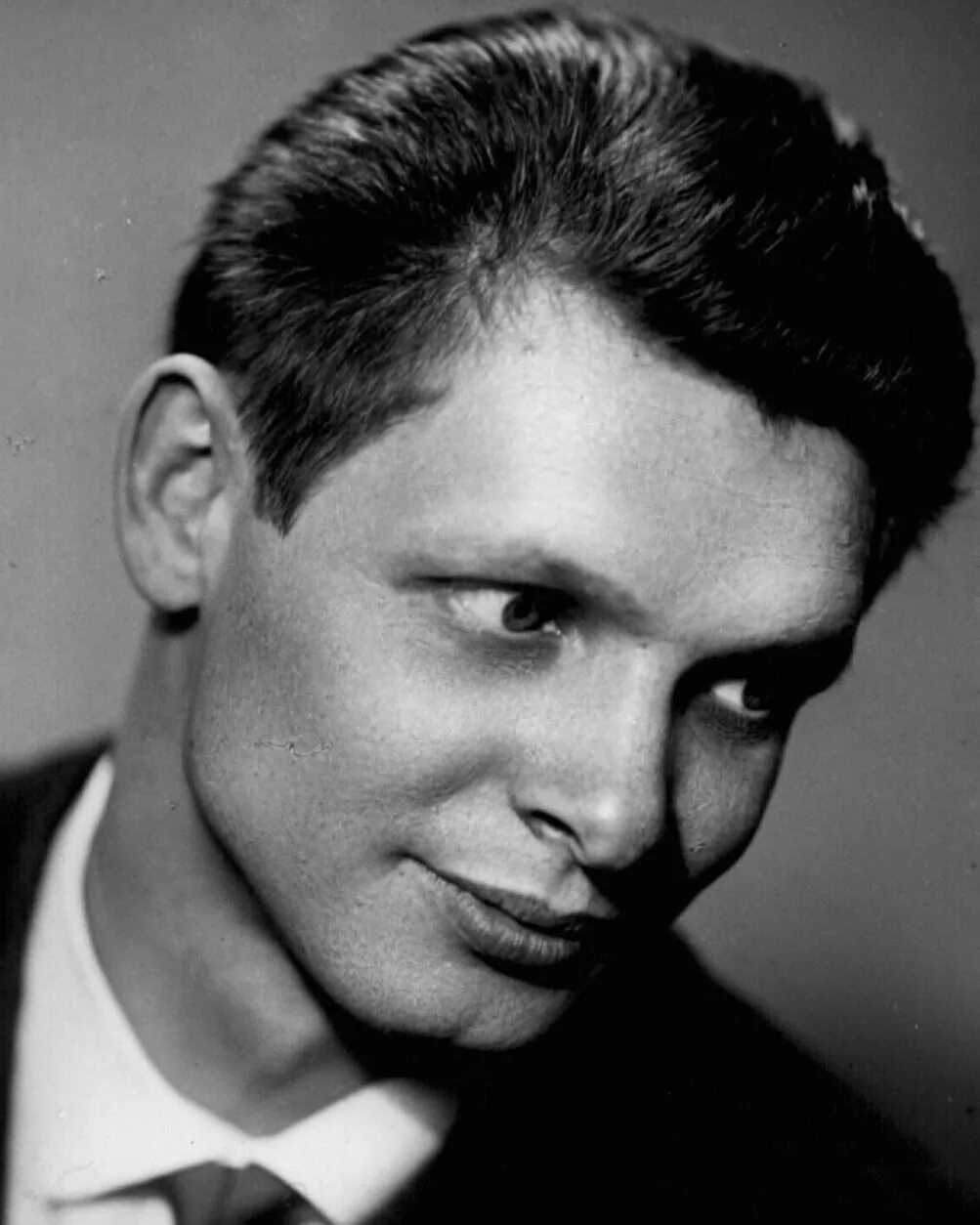 Юрий Гуляев - актёр - фотографии - советские актёры театра - Кино-Театр.Ру