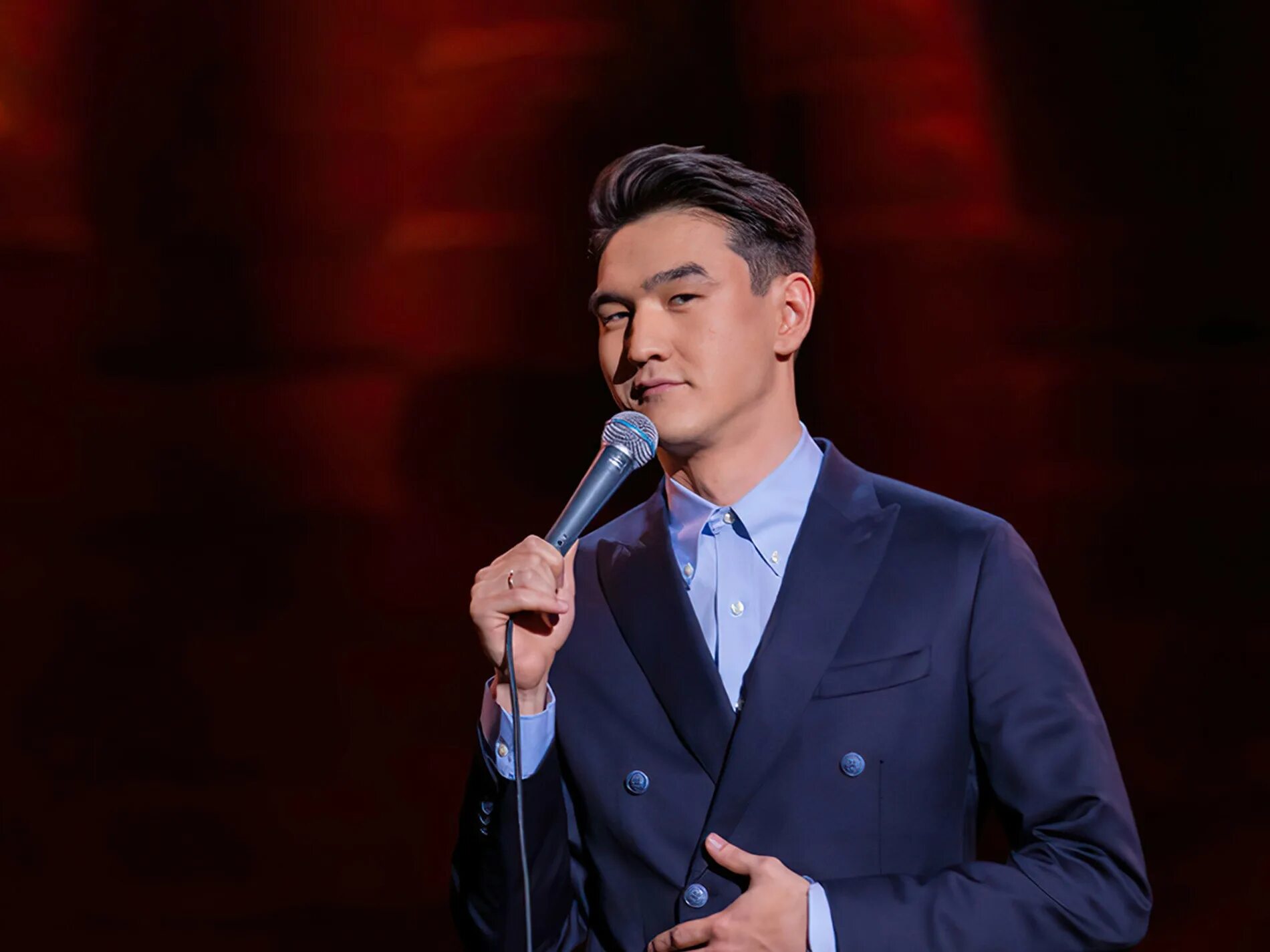 Концерт нурлана сабурова. Нурлан сабуров. Нурлан сабуров 2022. Нурлан сабуров. Стендап казах нурлан сабуров.