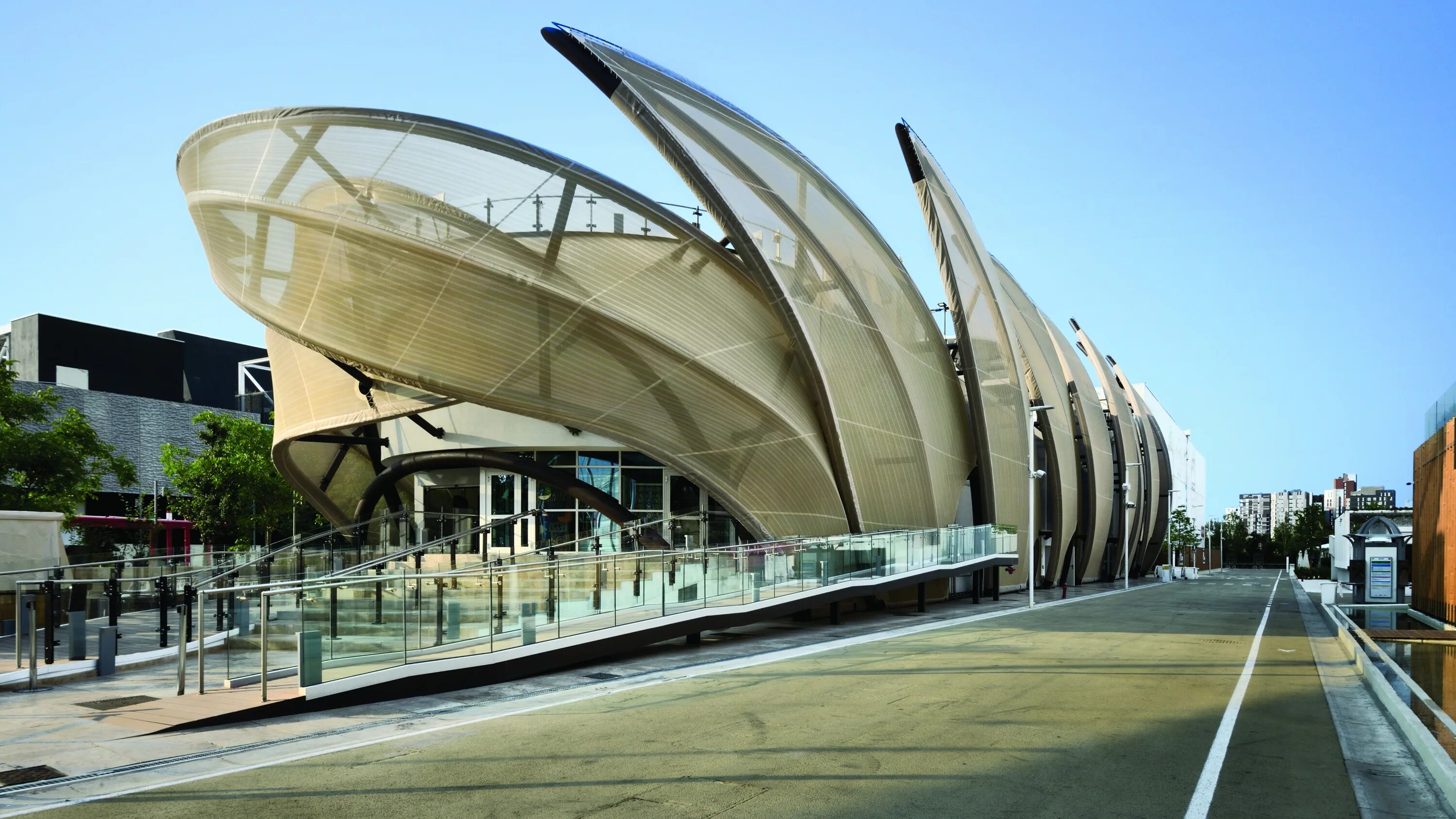 Архитектор даниэль либескинд выставка экспо 2015 в милане. Архитектурные павильоны. Павильон архитектура. Архитектурные павильоны. Павильон борк архитектура.