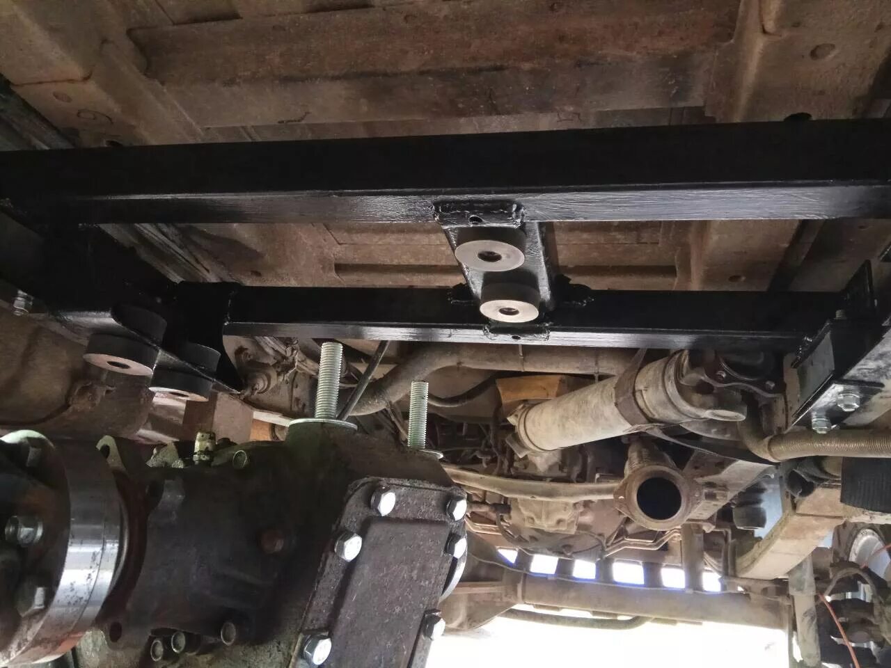 Кронштейн крепления раздатки соболь 4х4. Riginal rg21701200800. Кронштейн крепления глушителя газель 3302. Рк глушителя г-3302 2 кроншт хомуты rg3302-1203001. Крепление рк газ 69.