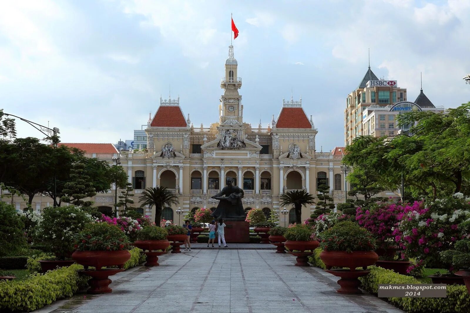 Дананг вьетнам население. Хошимин вьетнам. Хошимин курорты рядом. Хошимин курорты рядом. Хошимин вьетнам достопримечательности.