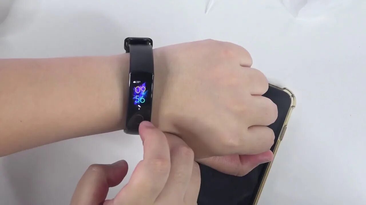 Подключить часы хонор бэнд 5. Qr на хонор band 5. смарт браслет. honor. band 5 meteorite. te black. crsb. 39s. honor band 5 ушко крепление. экраны для honor band 7.