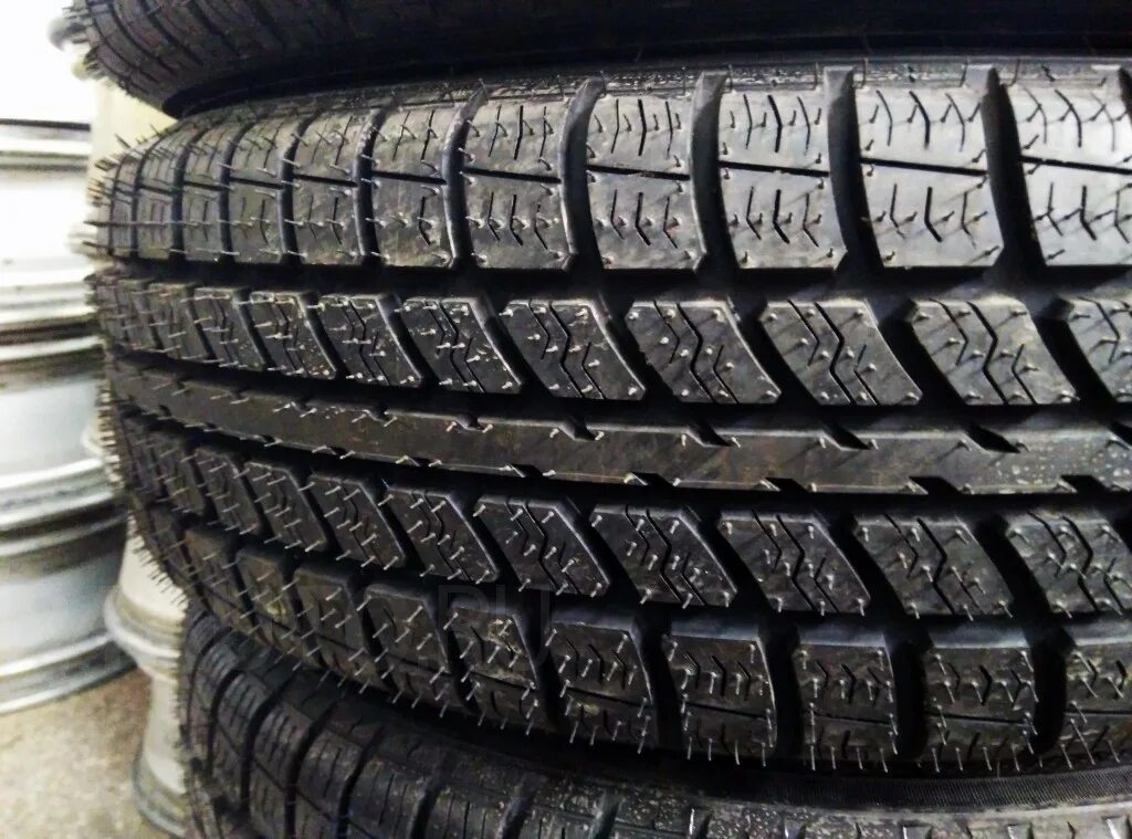 Бел 220. 215/65 r16 влезет на шевроле эпику. Белшина 185/60/14. Бел 220. Автомобильная шина federal ss657 165/70 r14 85t.