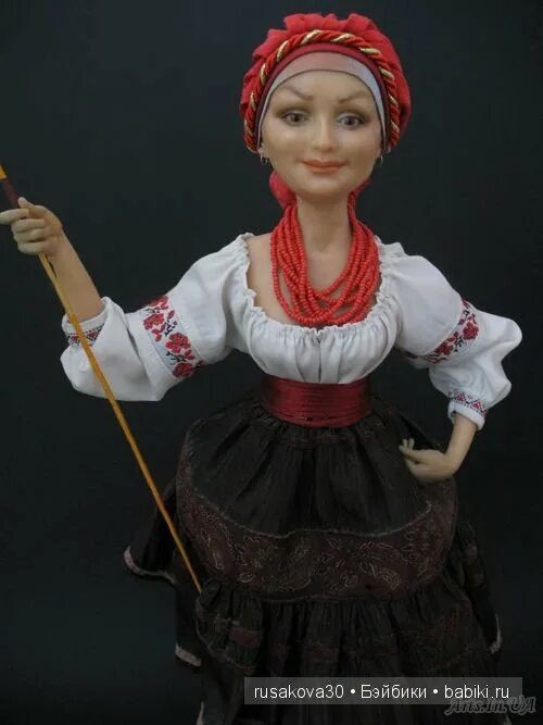 Куклы людмила мурашко. Костюм солохи. Кукла ярмарочная солоха. Солоха и чуб куклы. Солоха куклы.