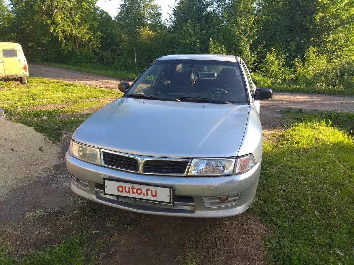 Мицубиси 1999г. Mitsubishi Lancer 7 1999. Митсубиси Лансер 1999 года. Mitsubishi седаны 1999. Лансер 7 1999 года.