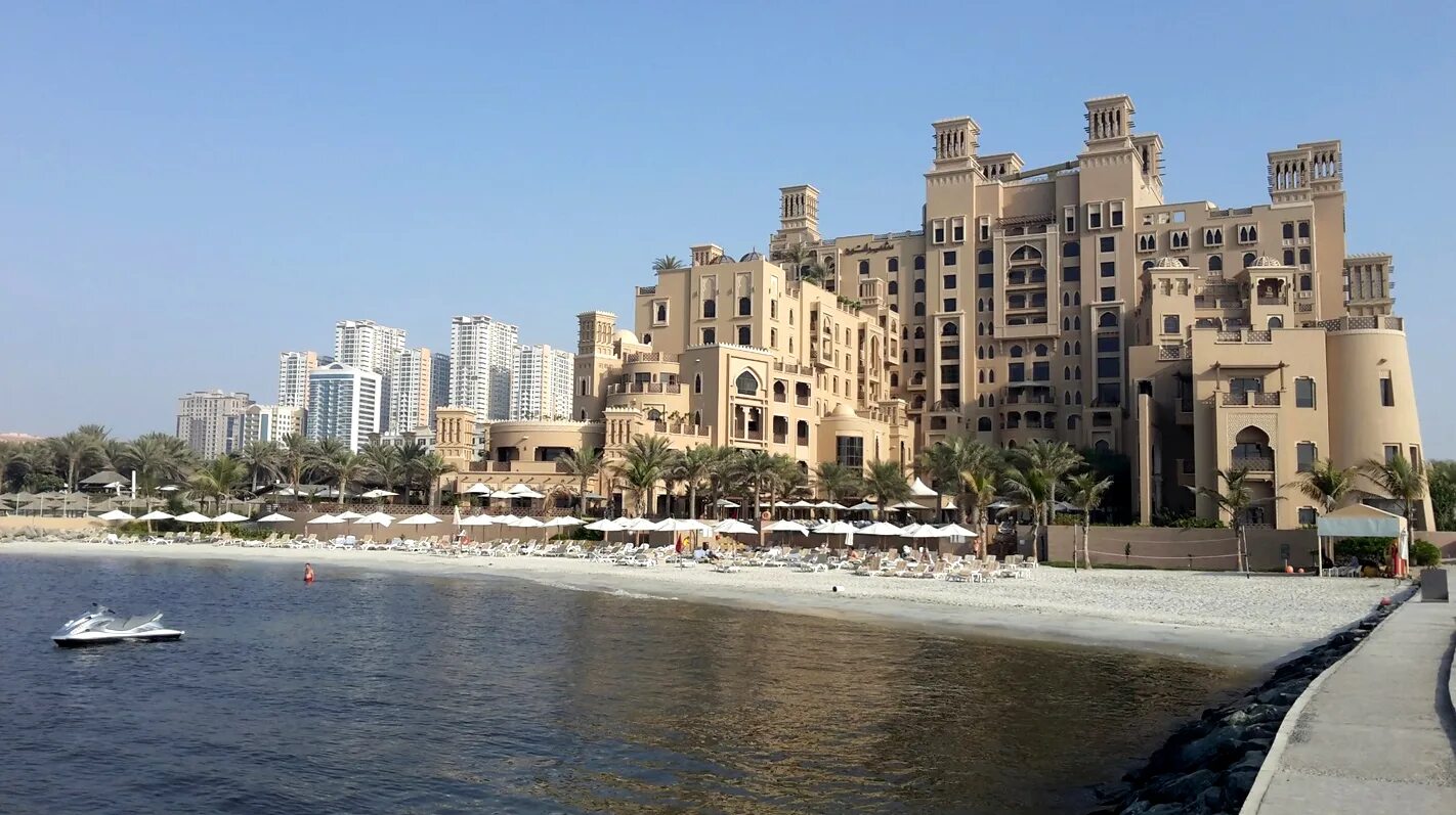 Шератон спа шарджа. Отель Sheraton Sharjah Beach Resort Spa 5. ОАЭ отель Sheraton Sharjah Beach 5. Шератон Дубай Шарджа. Шератон Шарджа пляж.