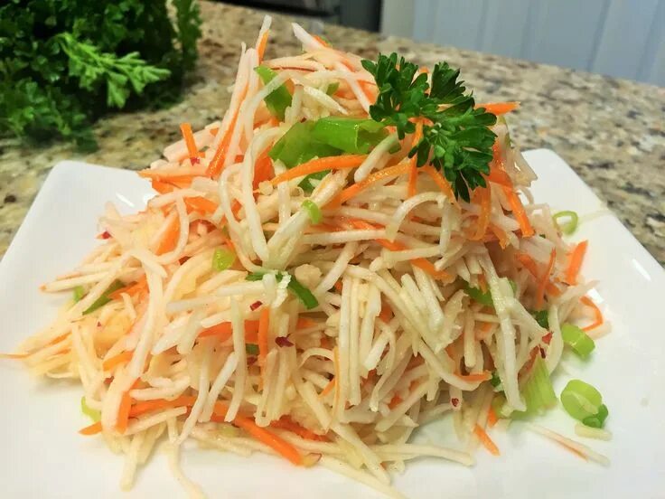Репа капуста морковь. Заправка для салата из репы и моркови. Квашеная репа. Салат с репой и морковью. Салат капуста морковь кукуруза.