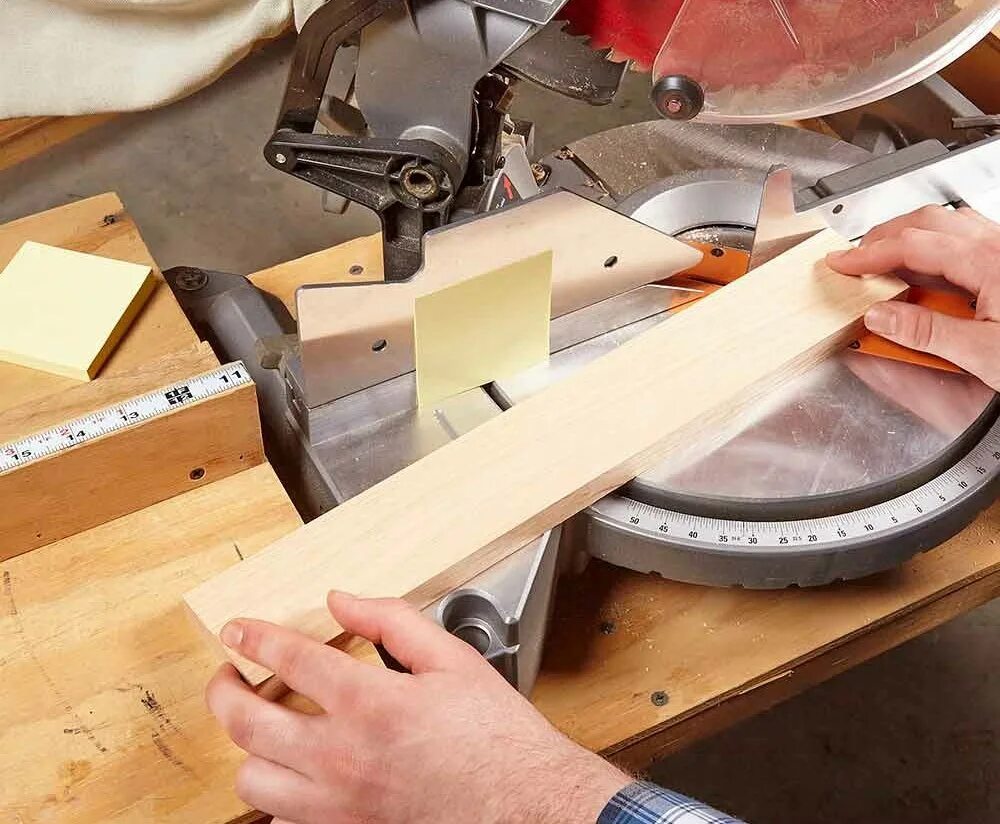 Стусло stanley 350мм 1-20-112. Распил углов. Dewalt dwe576k. Распил углов. Распил под углом на циркулярке.