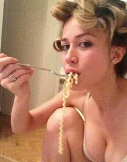 Домашние селфи Diletta Leotta.