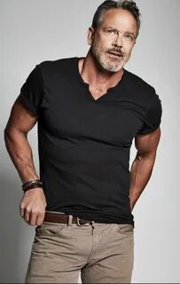 Men 40