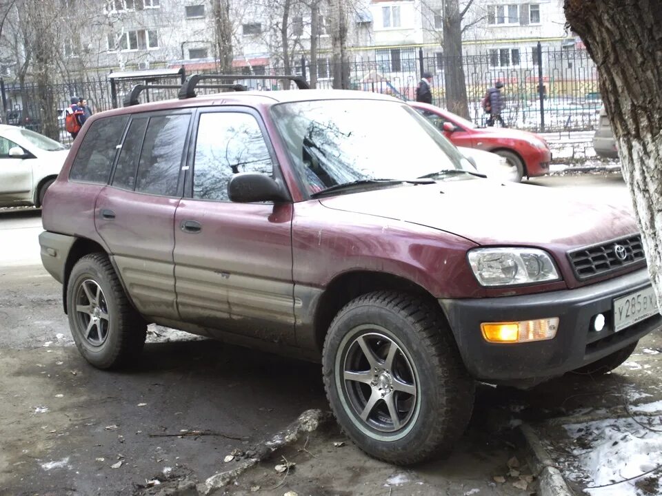 Toyota rav4 1995. Тойота рав 4 1998. Тойота рав 4 98. Тойота рав 4 98. Рав 4 1995.
