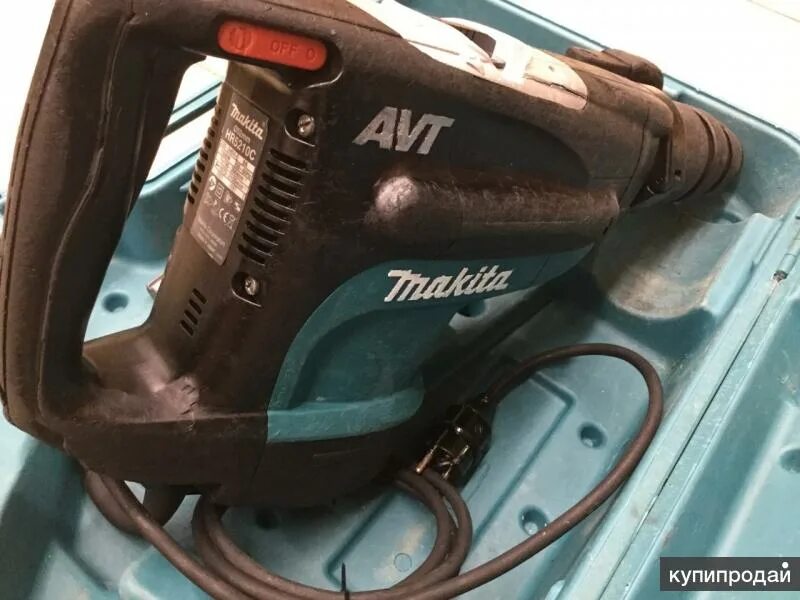 Перфоратор макита бу. Makita hr5210. Hr5210c. Перфоратор 5210 Makita. Макита HR 5210g.