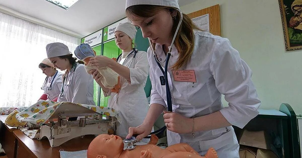 Сколько учиться на врача после 9