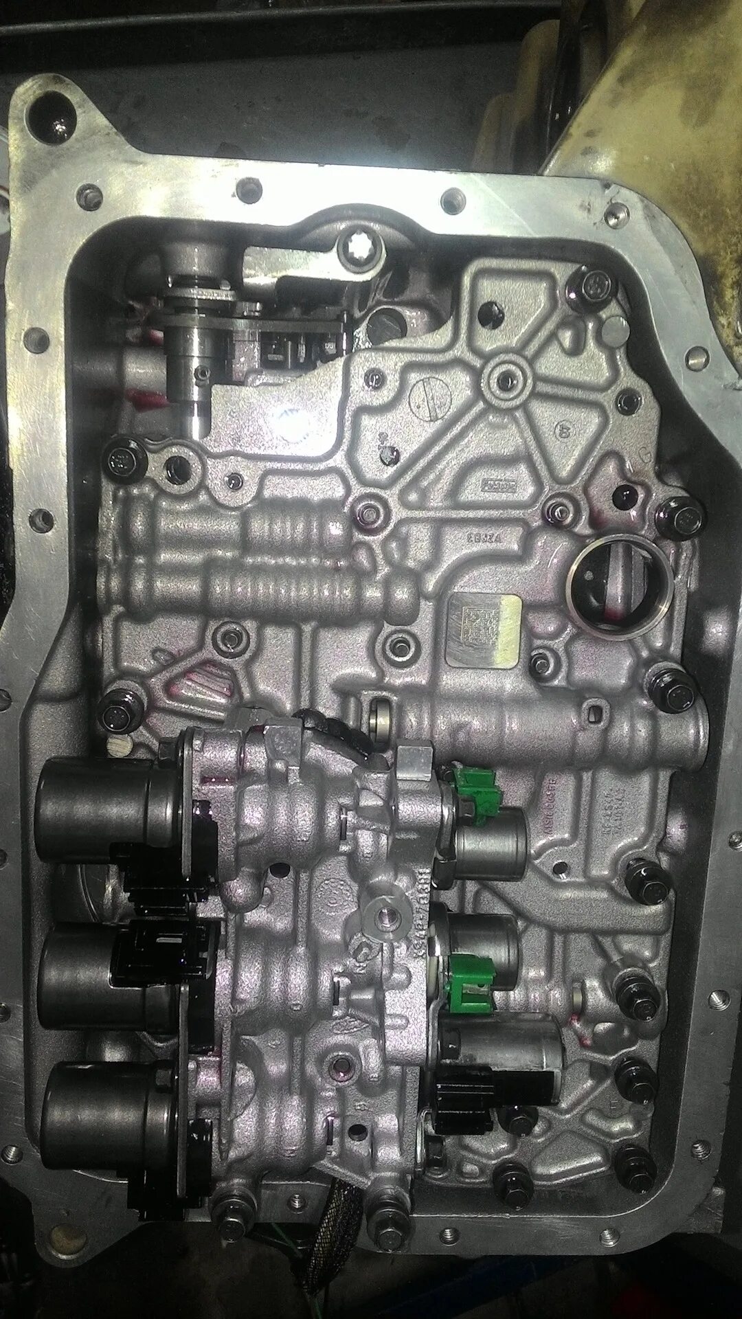 Акпп 4f27e. 4f27e гидроблок. гидроблок акпп форд фокус 2. 4f27e соленоиды.