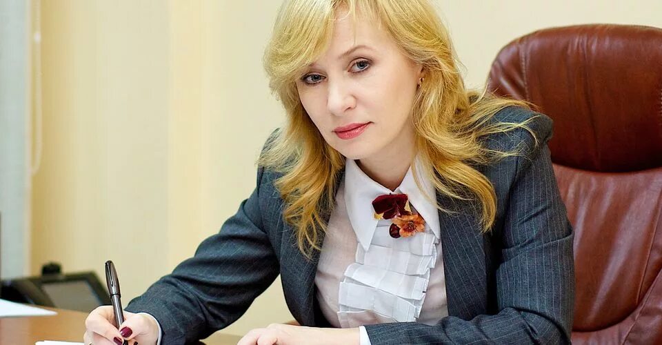 Департамент образования юридический. Юридический департамент. Департамент образования юридический. Ургюа екатеринбург. Шахназарова элен ашотовна мгюа.