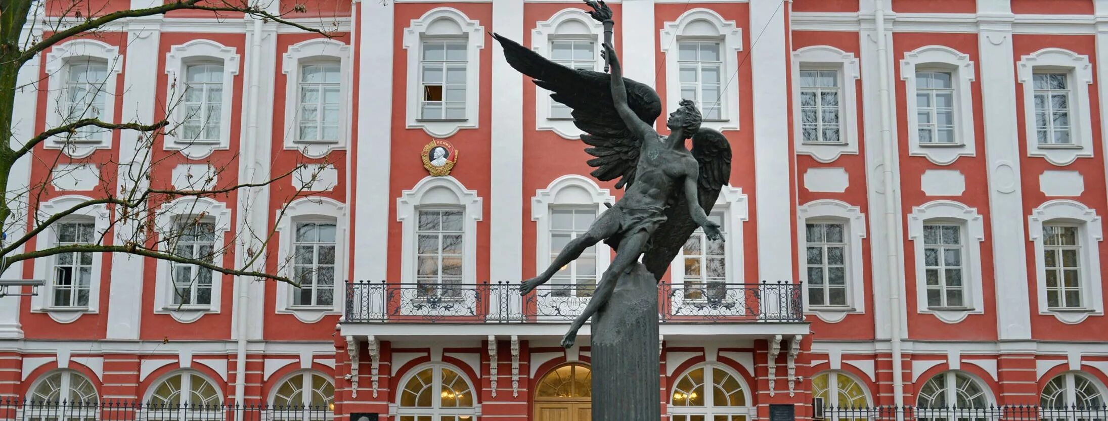 Здание 12 коллегий в санкт-петербурге архитектор. Спбгу здание 12 коллегий. Спбгу виды. Спбгу здание. Спбгу здание 12 коллегий.