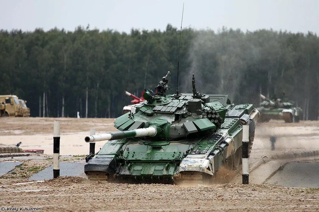 Танк т72б3. Т-72б3 биатлон. Т-72б3м танковый биатлон. Т 72 б3м биатлон. Танковый биатлон танки