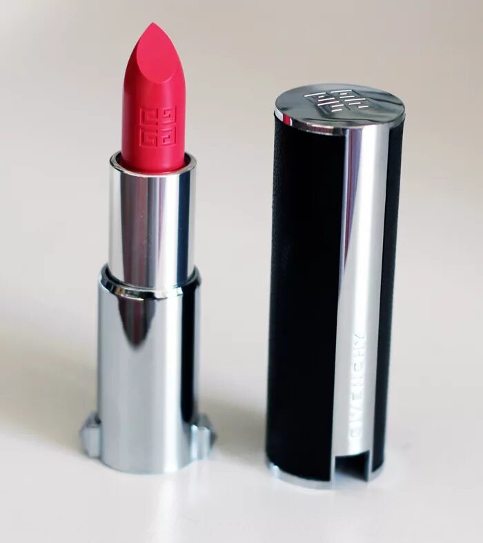 Губная помада givenchy. Givenchy le rouge Lipstick 202. Givenchy помада le rouge 303. Помада Givenchy le rouge 301. Помада Givenchy le rouge 106.