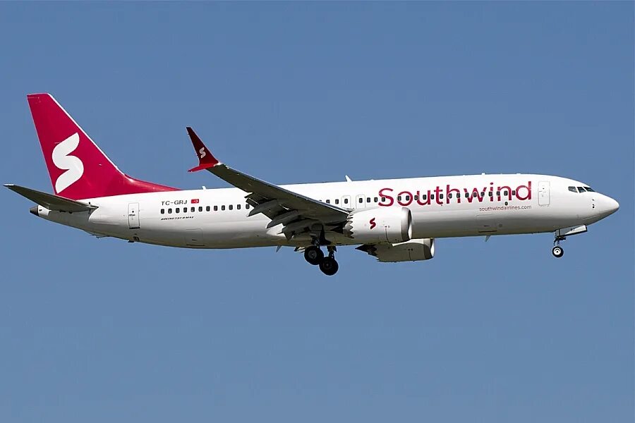 Southwind boeing 777. South Wind авиакомпания. Боинг 737 Southwind. Авиакомпания космос. Иностранные авиакомпании.