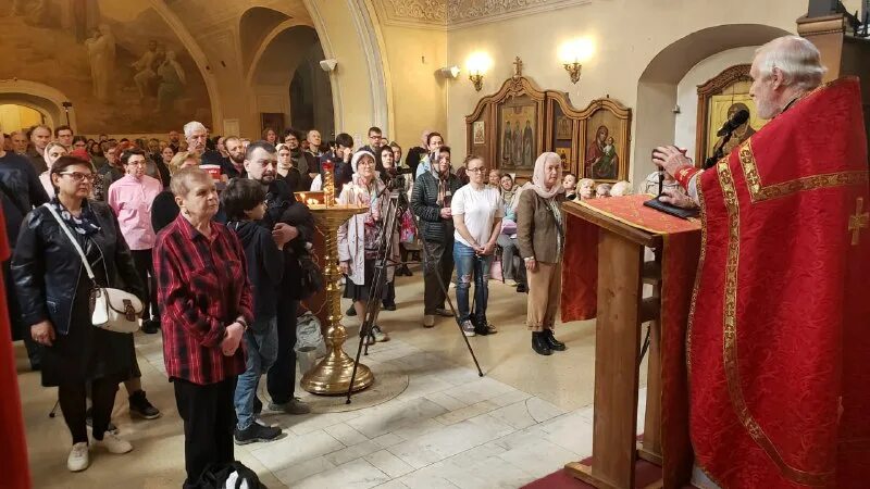 Литургия 21. Литургия 21. Литургия 21. Литургия 21. Петр коломойцев священник симонов монастырь.