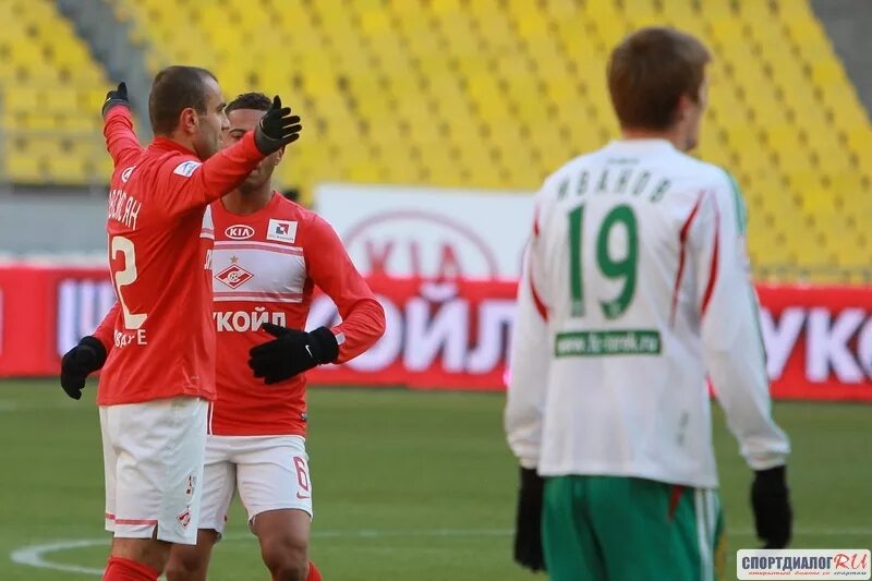 фоторепортаж с фк спартак - фк терек. магомед мусалов футболист. футбол спартак парамонов. терек 3. терек 3.