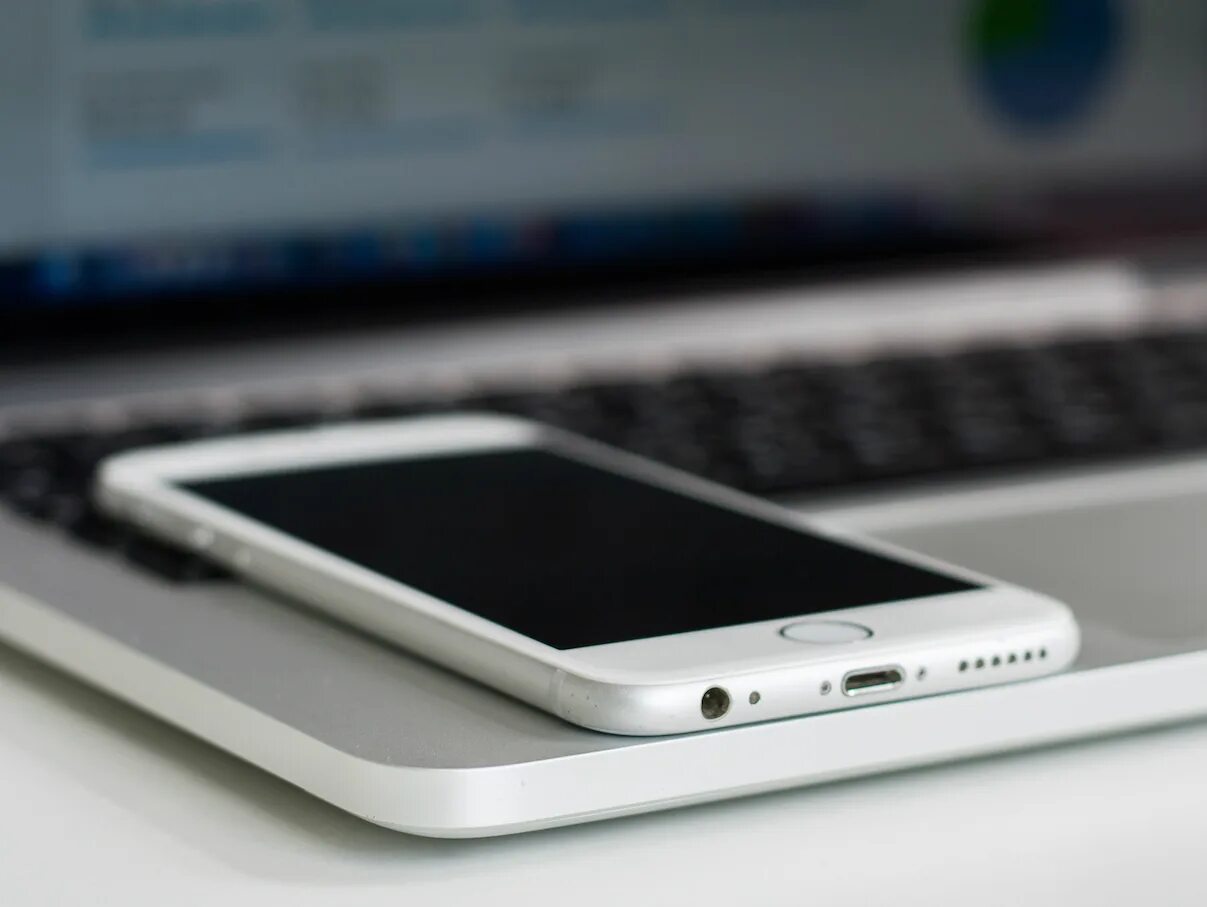 Mobile re. Mobile re