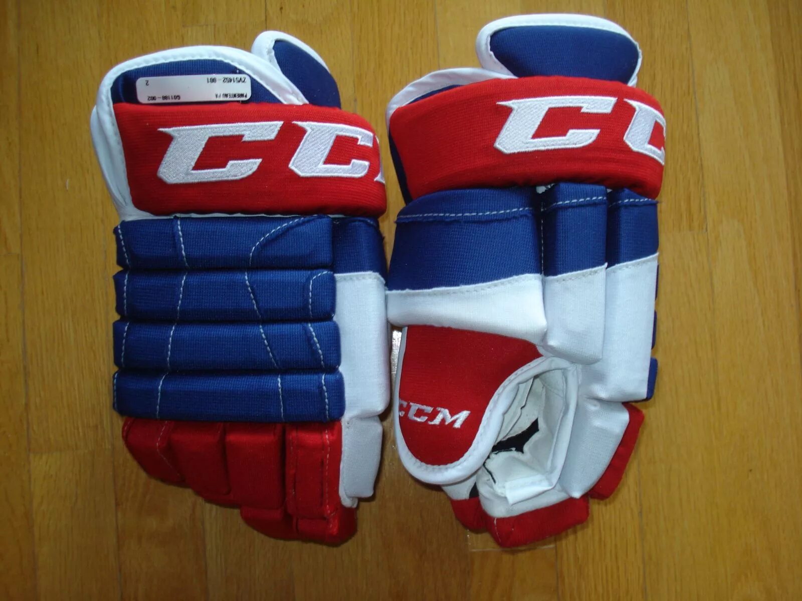 Ccm as4. Gloves ccm pro stock nhl. ccm hp45 pro stock. краги хоккейные tps. 14 размер краг хоккейных.