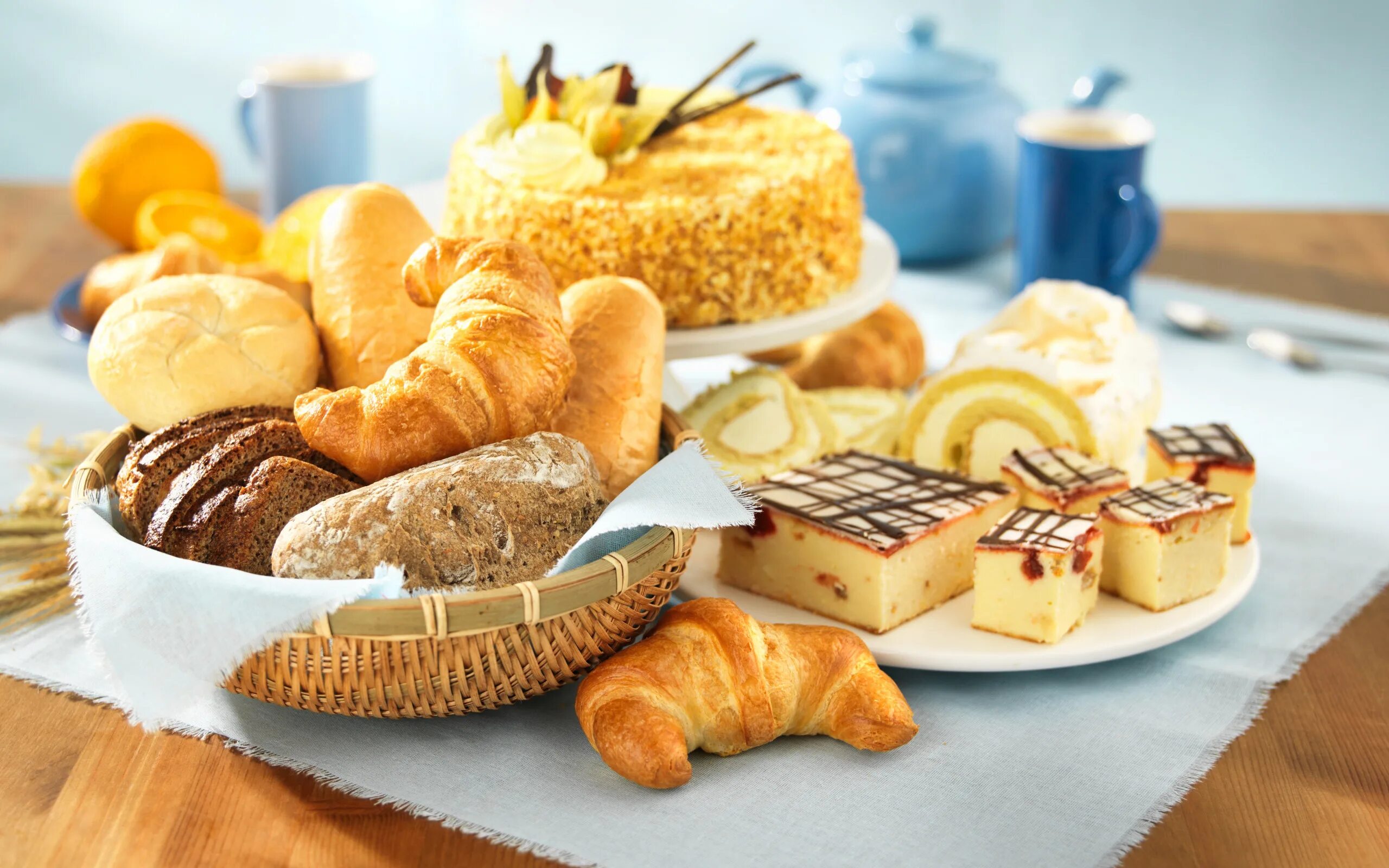Пирожное красивое. Красивые кондитерские изделия. Pastries cakes. Еда сладости. Выпечка и десерты.