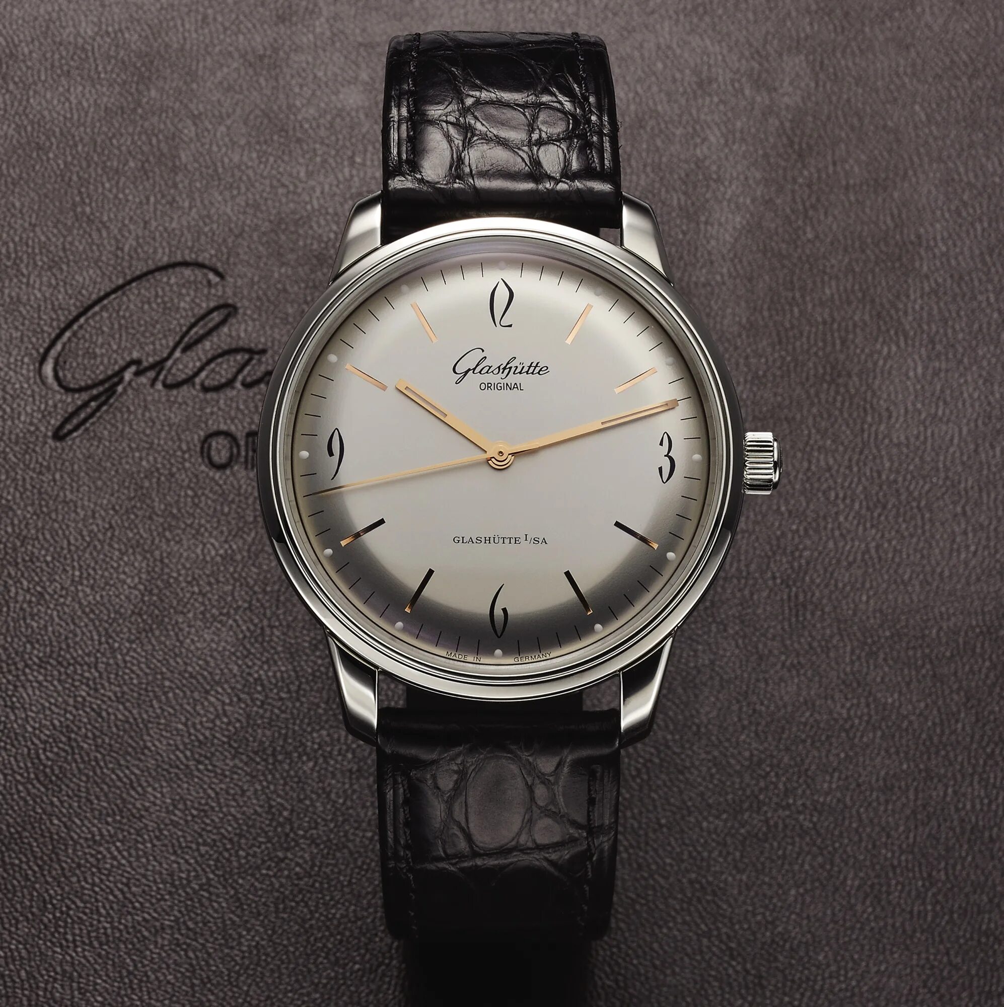 Залог glashutte original. Оригинал glashutte. часы мужские glashutte original senator sixties 39-52-02-01-04. часы glashutte original 1/sa nr.1270. glashutte часы price women 17 rubis.