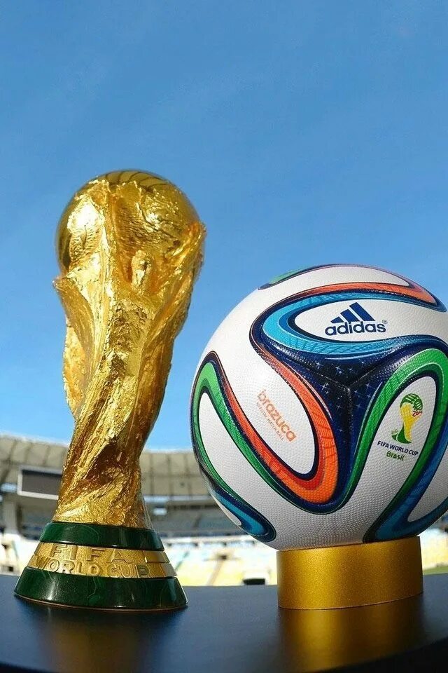 Fifa brazil. Мяч ЧМ Бразилия 2014. FIFA World Cup Brazil 2014 мяч. ФИФА ворлд кап 2014 Brazil. The World Cup 2014 Brazil мяч.