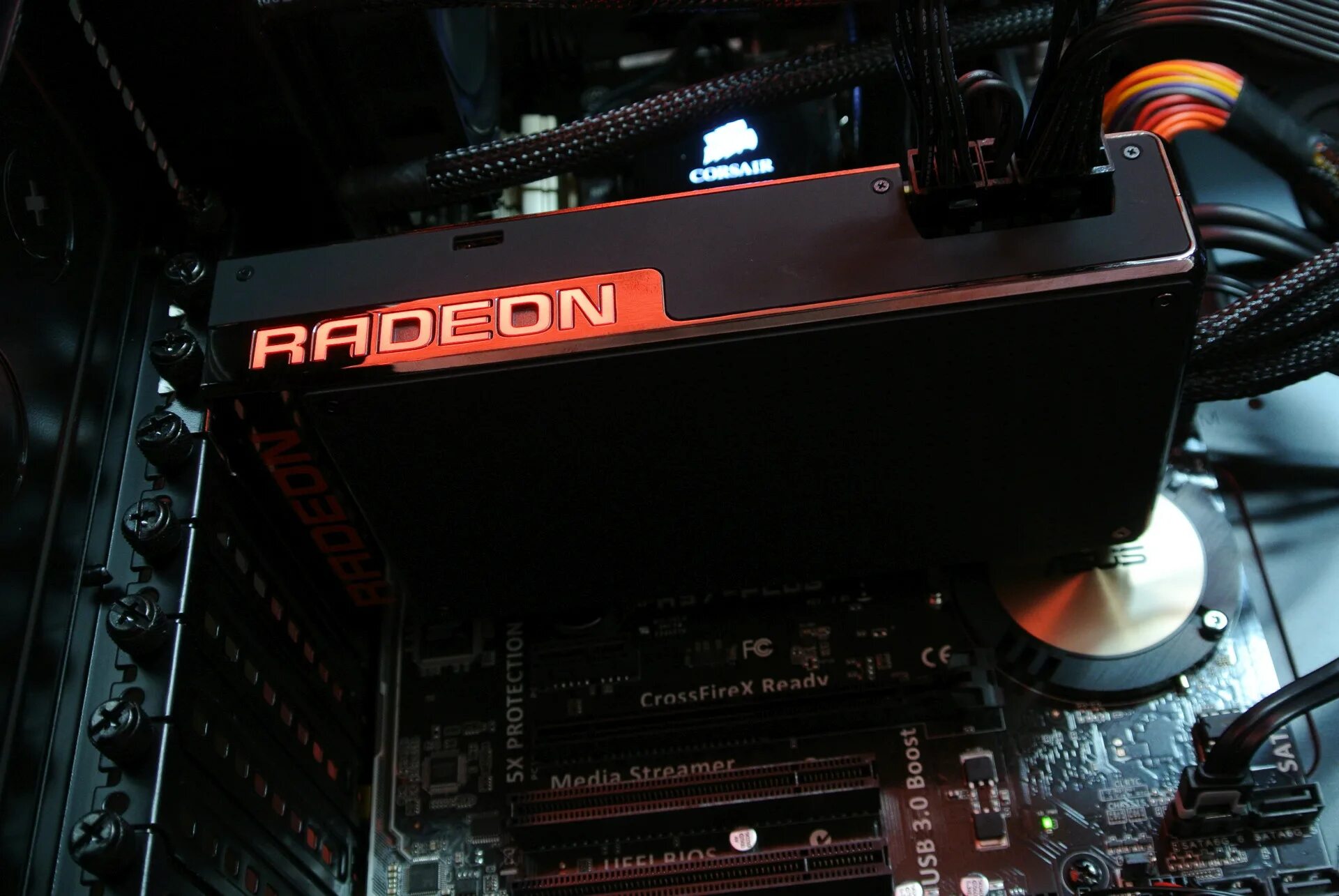 Amd radeon r9 fury. Amd r9 fury. Amd radeon™ r9 fury x. Видеокарта amd r9 fury. Radeon r9 fury x.