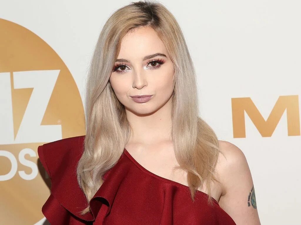 Lexi lore. Лекси лор. лекси лор 2025. lexi lore 2025. лекси лор фигуры.