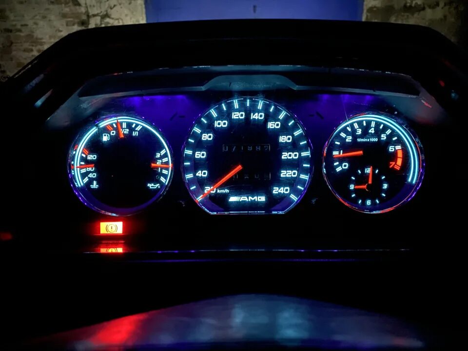 Приборная панель w223. Кольца в приборку мерседес 124. Панель мерседес 124. Приборная панель мерседес 124. Приборная панель мерседес w124.