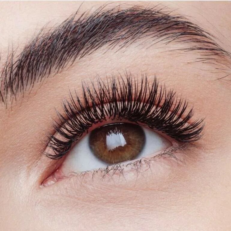 Наращивание ресниц 2д изгиб д 8-12 мм. Наращивание ресниц изгиб л. Ресницы 3д эффект кайли. Мокрый эффект ресниц. Ресницы 2д лисий эффект 12мм.