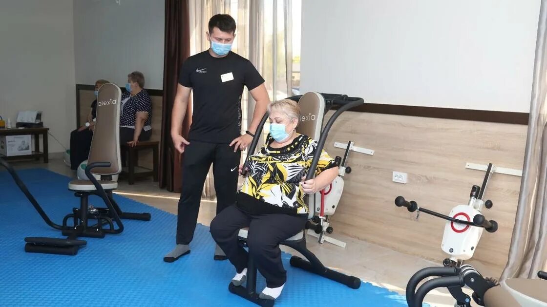 Санаторий балбулак. Центр реабилитации алматы. Реабилитационный центр каменское плато в алматы. Открытие реабилитационного центра. Реабилитационный центр в алматы.