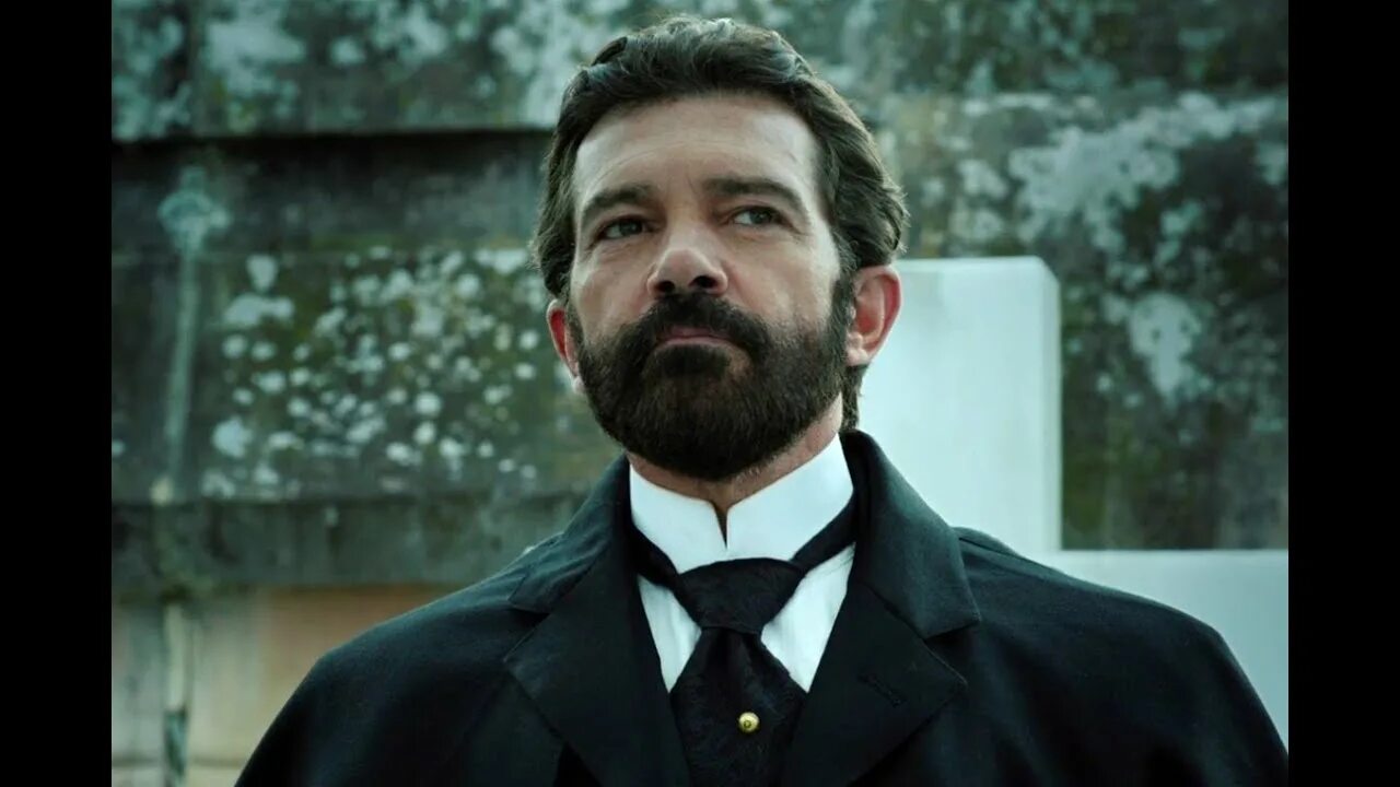 Altamira (2016). Altamira (2016). Альтамира 2015. Антонио бандерас альтамира. Альтамира 2015.
