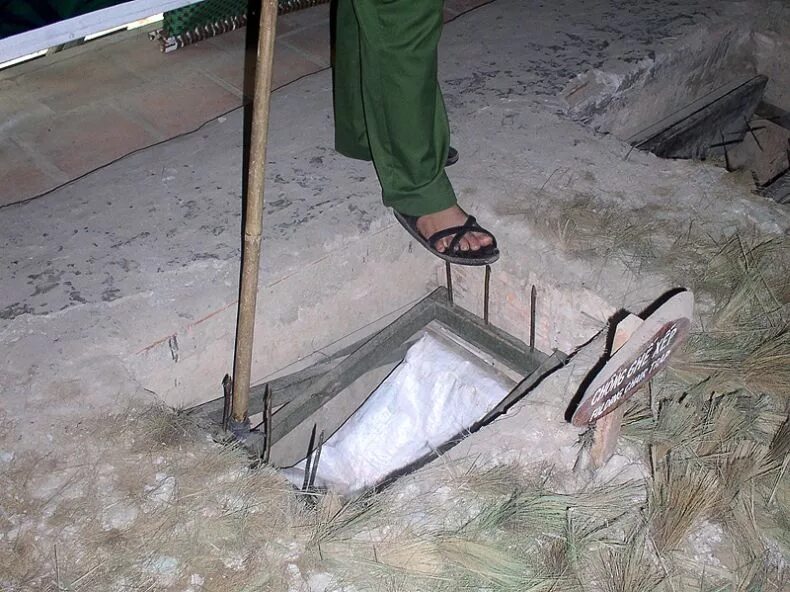 Booby trapping