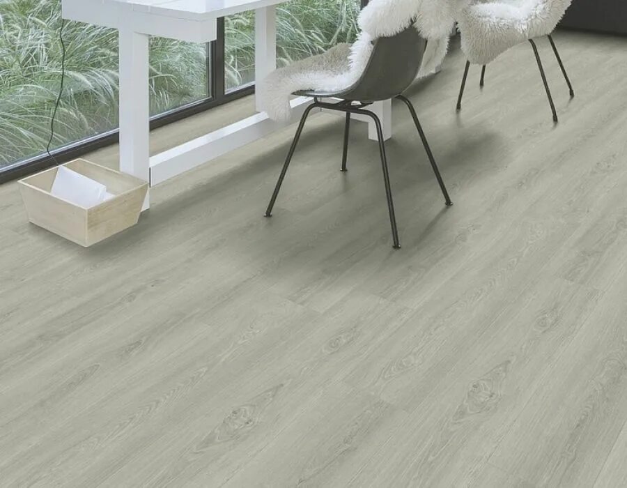 Плитка quick step. Плинтус quick-Step Livyn 48 мм QSVSKRA 40052 шёлковый дуб светлый. Дуб шелковый белый Квик степ. Плитка ПВХ дуб светлый. Вощеный ламинат.