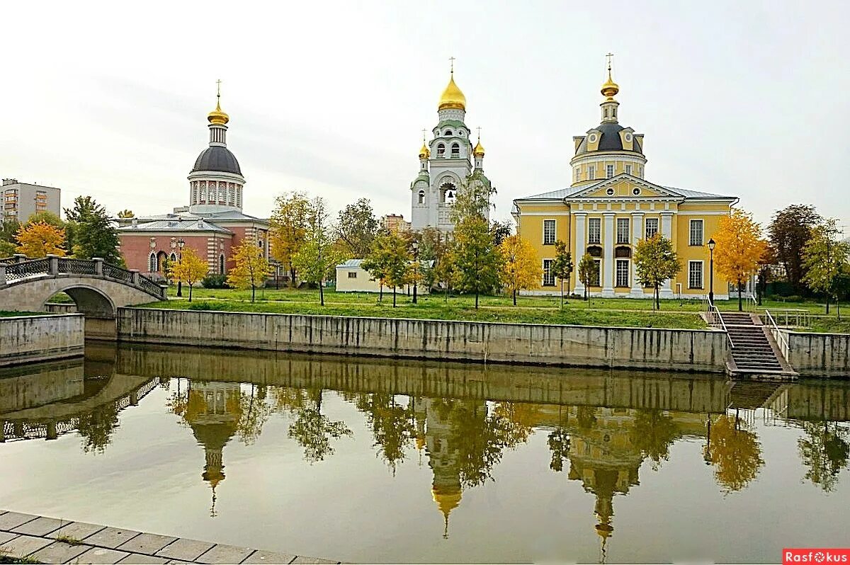 рогожская слобода в москве. старообрядческом комплексе в рогожской слободе. рогожская старообрядческая слобода. рогожский старообрядческий монастырь. рогожский поселок старообрядческая церковь.