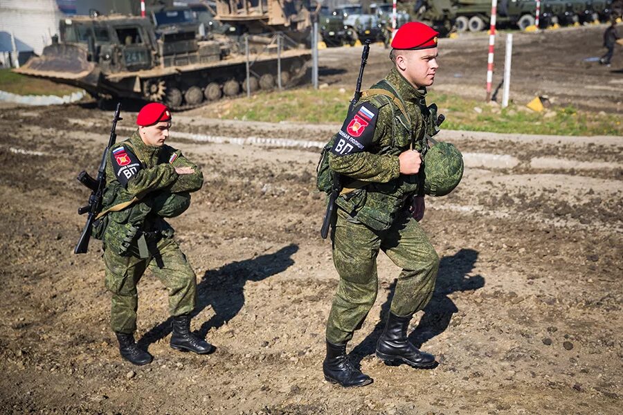 Забрала военная полиция. Армия РФ Военная полиция. Военная полиция РФ. Военная полиция Минобороны РФ. Военная полиция Вооружённых сил Российской Федерации.