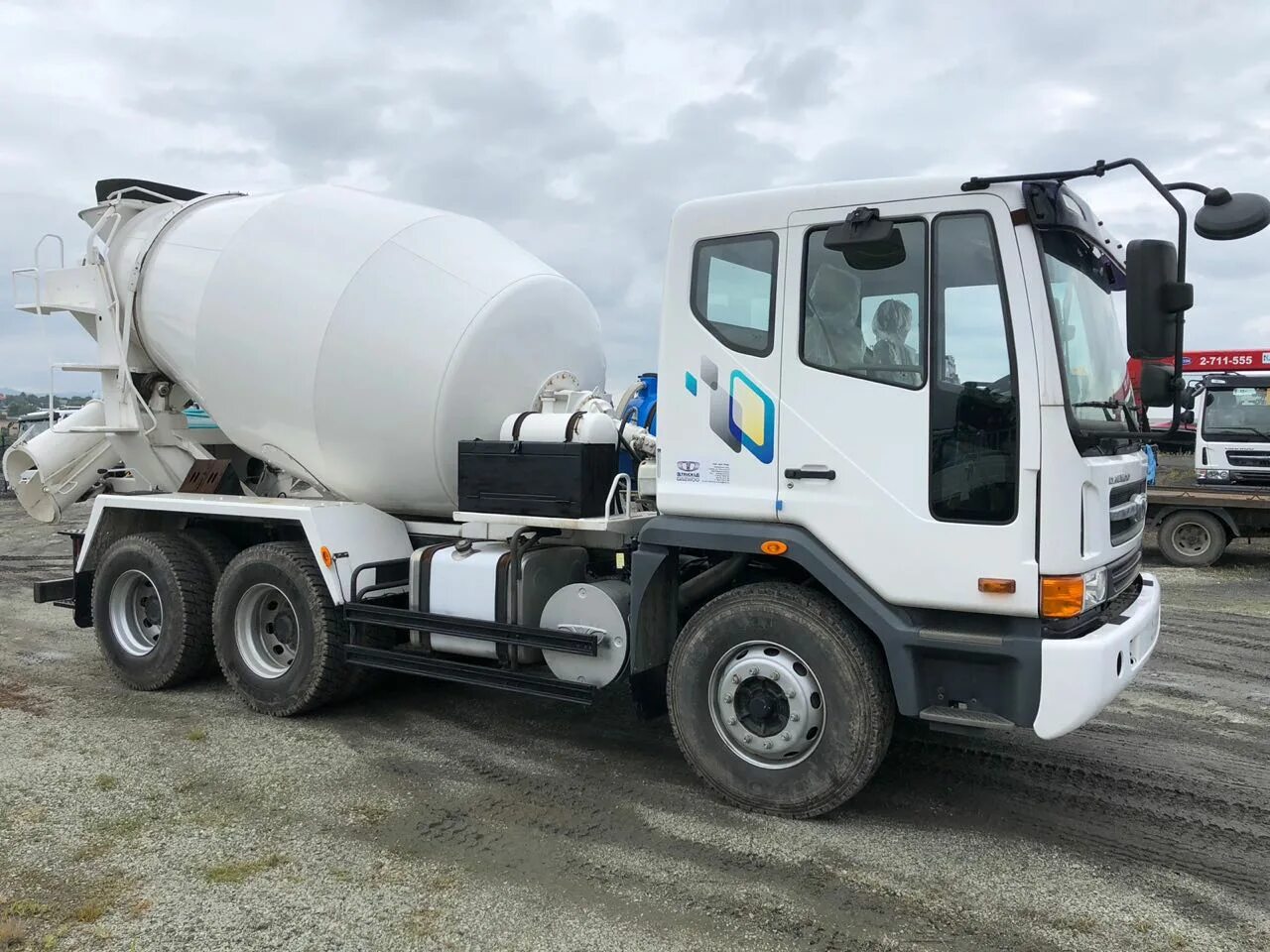 Автобетоносмеситель daewoo novus 2. Бетономешалка камаз 53229r. 10 кубовый автобетоносмеситель дэу. 7 куб м. 7 куб м.