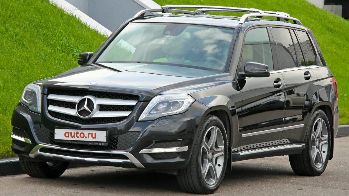 Купить мерседес глк 220. Мерседес GLK 220. Мерседес Бенц GLK 220. Мерседес GLK 220 дизель. Mercedes Benz GLK 220 2012.