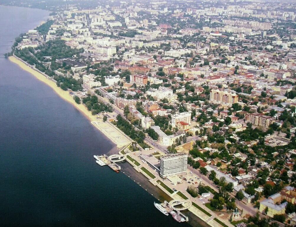 Самарский пивзавод вид с волги. Самара обзор города. Самара с высоты птичьего полета. Самара ладья вид с волги. Самара въезд в город.