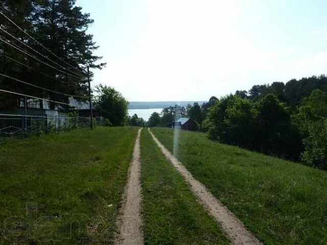 Кедровый поселок байрак. Село байраки. Село байраки. Байрак харьковская область. Церковь на байраке в горловке.