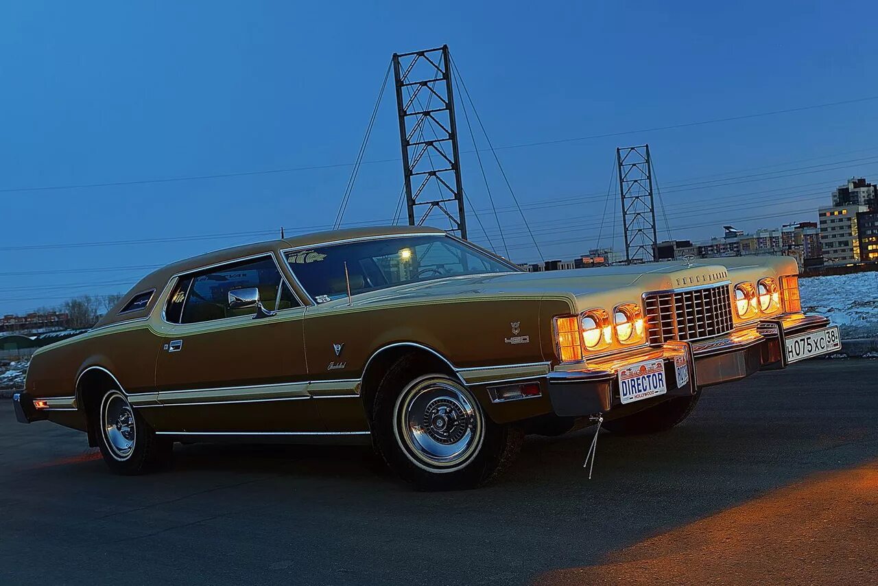 Ford Thunderbird 1975. Форд Тандерберд 1976. Форд Сандерберд 1975. Форд Тандерберд 1975. Американские машины 70