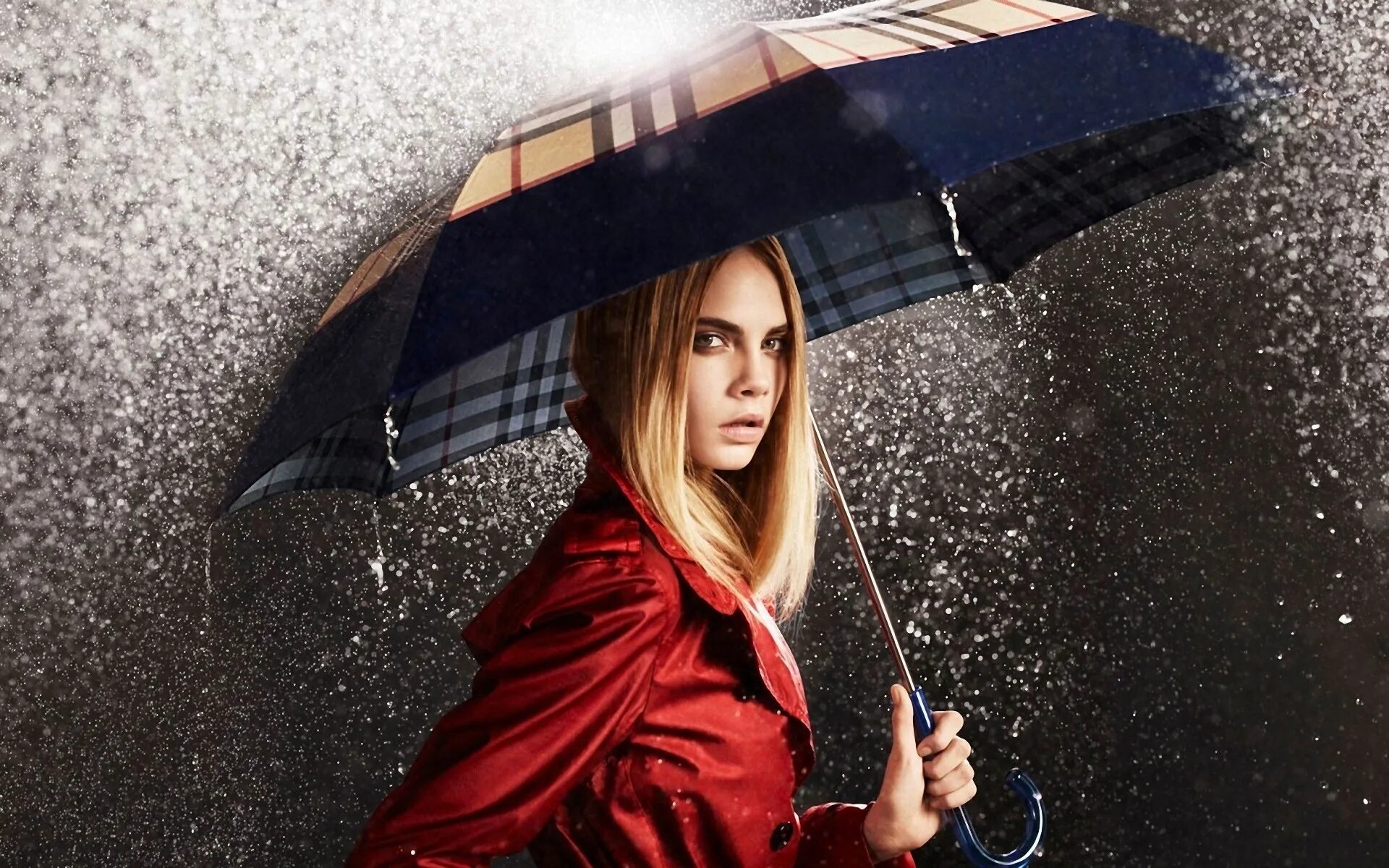 Elle rain. Девушка с зонтиком. Девушка с зонтиком под дождем. Девочка с зонтом. Девушка под дождем.