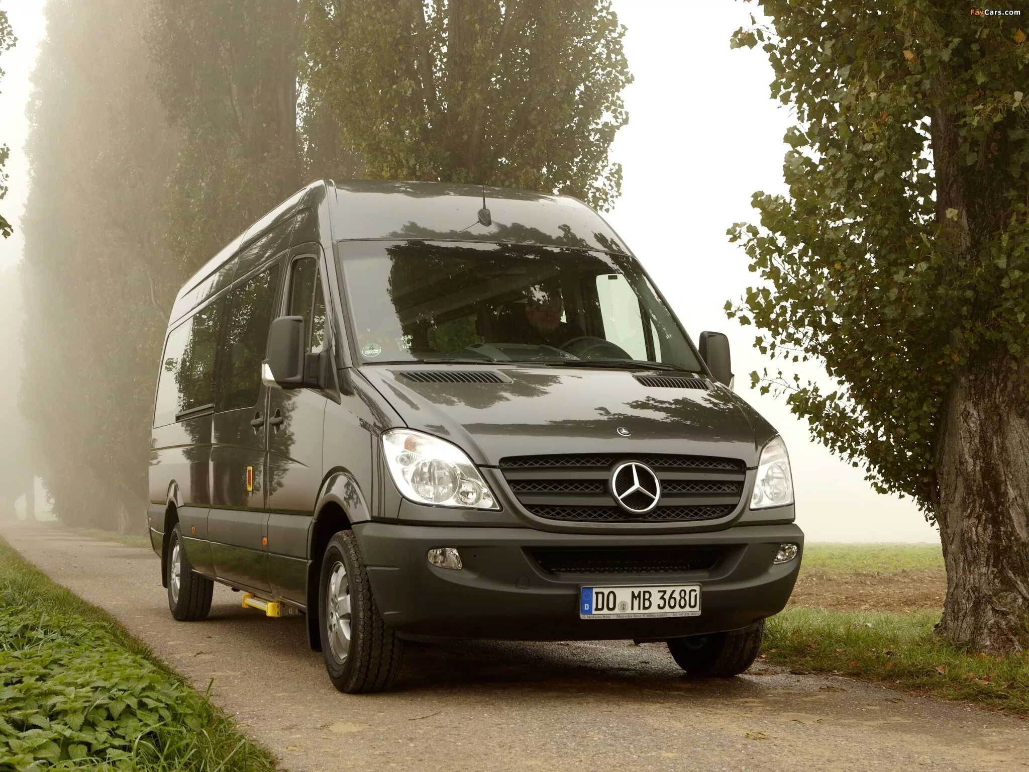 Спринтер что это. Mercedes-Benz·Sprinter·w906 (2006—2019). Mercedes Sprinter 906. Mercedes Sprinter 2006. Mercedes-Benz Sprinter transfer.